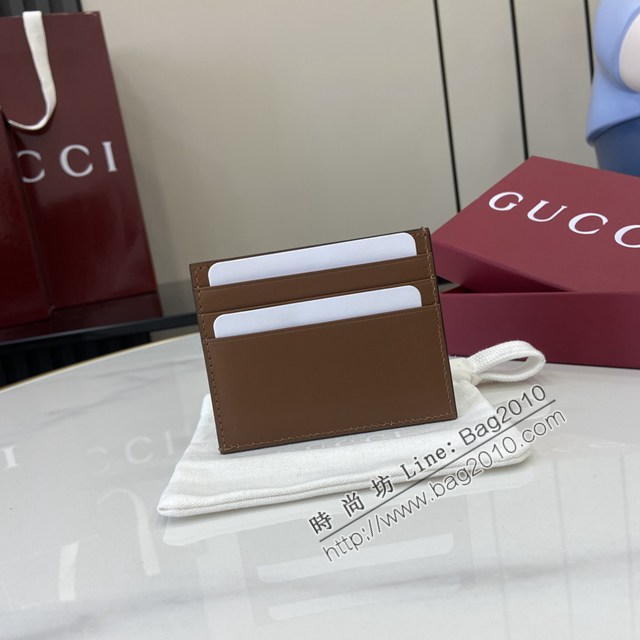 Gucci專櫃古馳最新款Emblem系列雙折卡片夾卡包名片夾 jh2602型號：818952